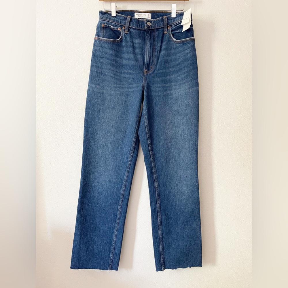 NWT Abercrombie & Fitch 90’s straight ultra high rise jeans